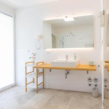 Grimming By Keyone *