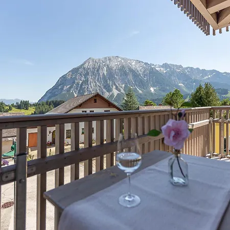 Grimming By Keyone شقة