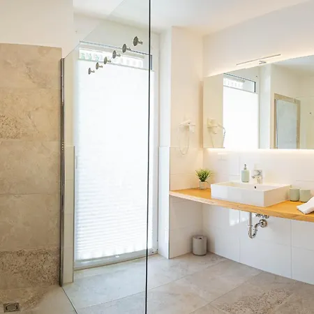 Grimming By Keyone توبليتز