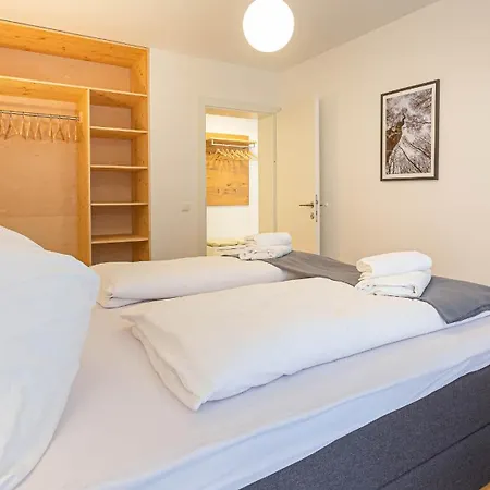 Grimming By Keyone Apartment