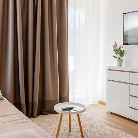 Apartment Grimming By Keyone