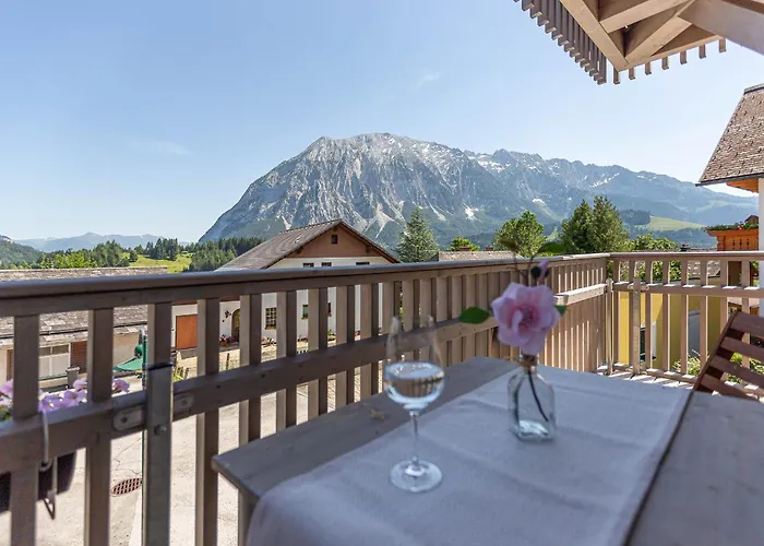 Grimming By Keyone Apartment