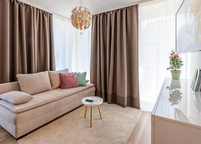 Grimming By Keyone *